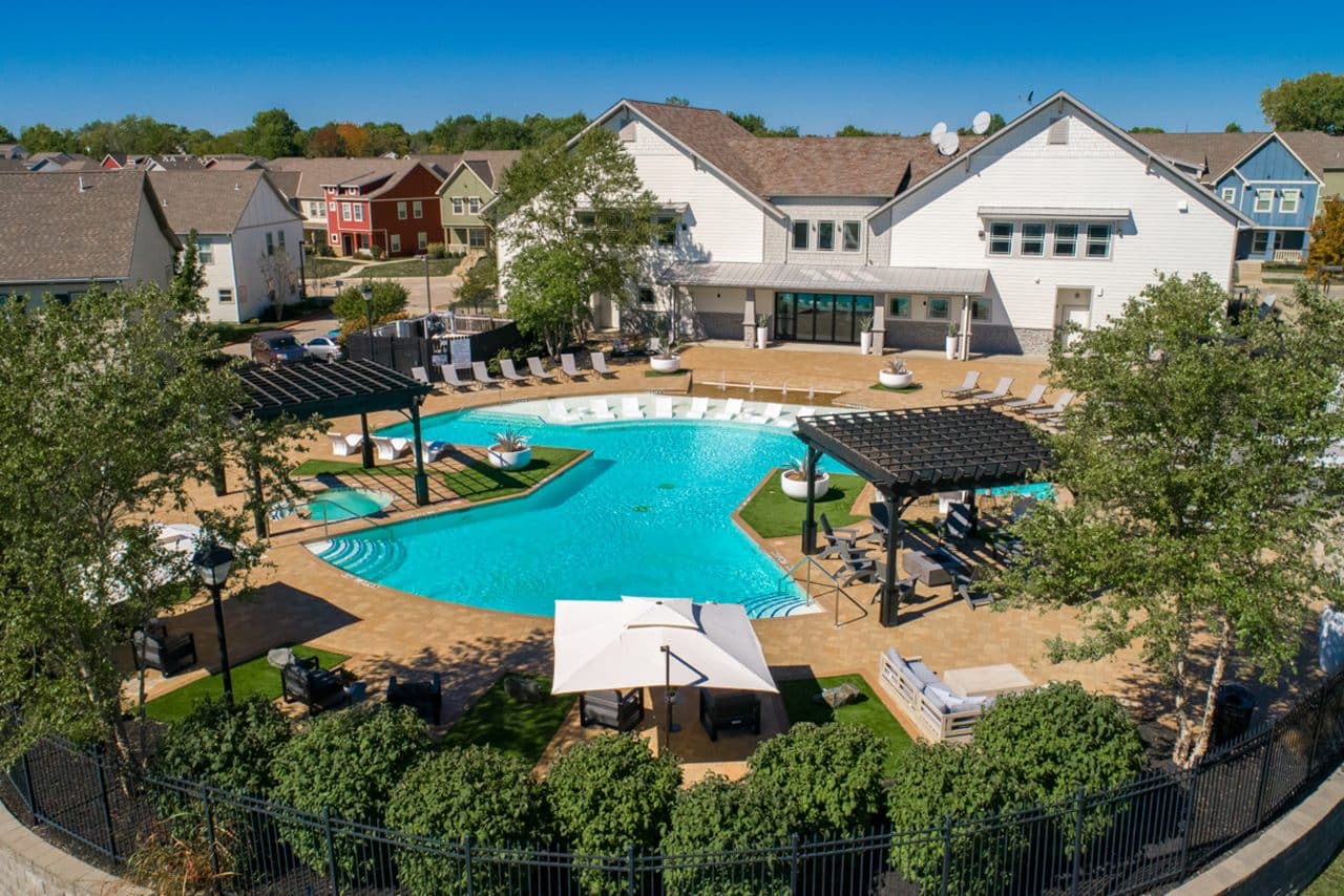 the-collective-at-columbia-apartments-near-the-university-of-missouri-aerial-community-view-pool