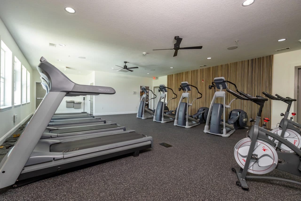 the-collective-at-columbia-apartments-near-the-university-of-missouri-fitness-center-machines