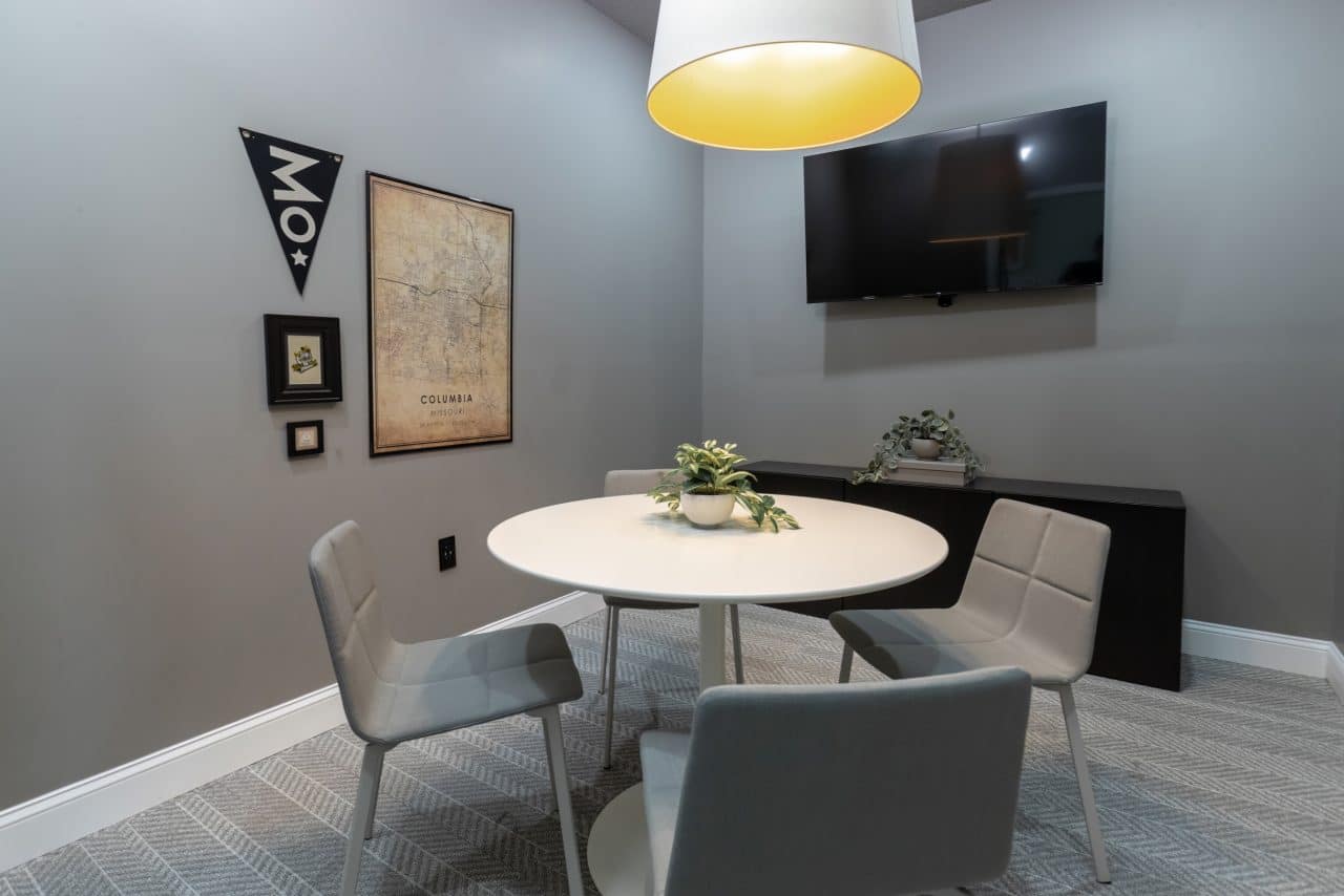 the collective at columbia mizzou apartments n resident clubhouse private study lounge