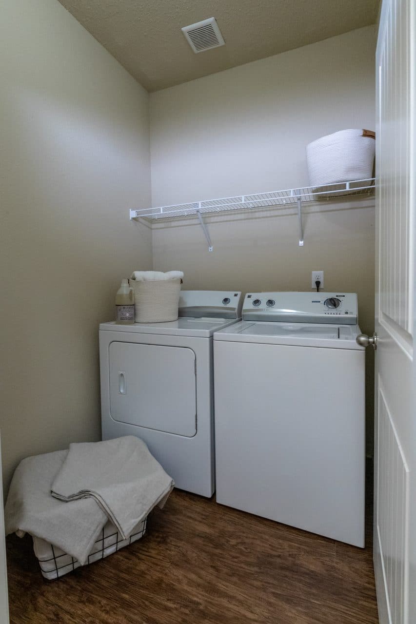 the-collective-at-columbia-apartments-near-mizzou-washer-and-dryer